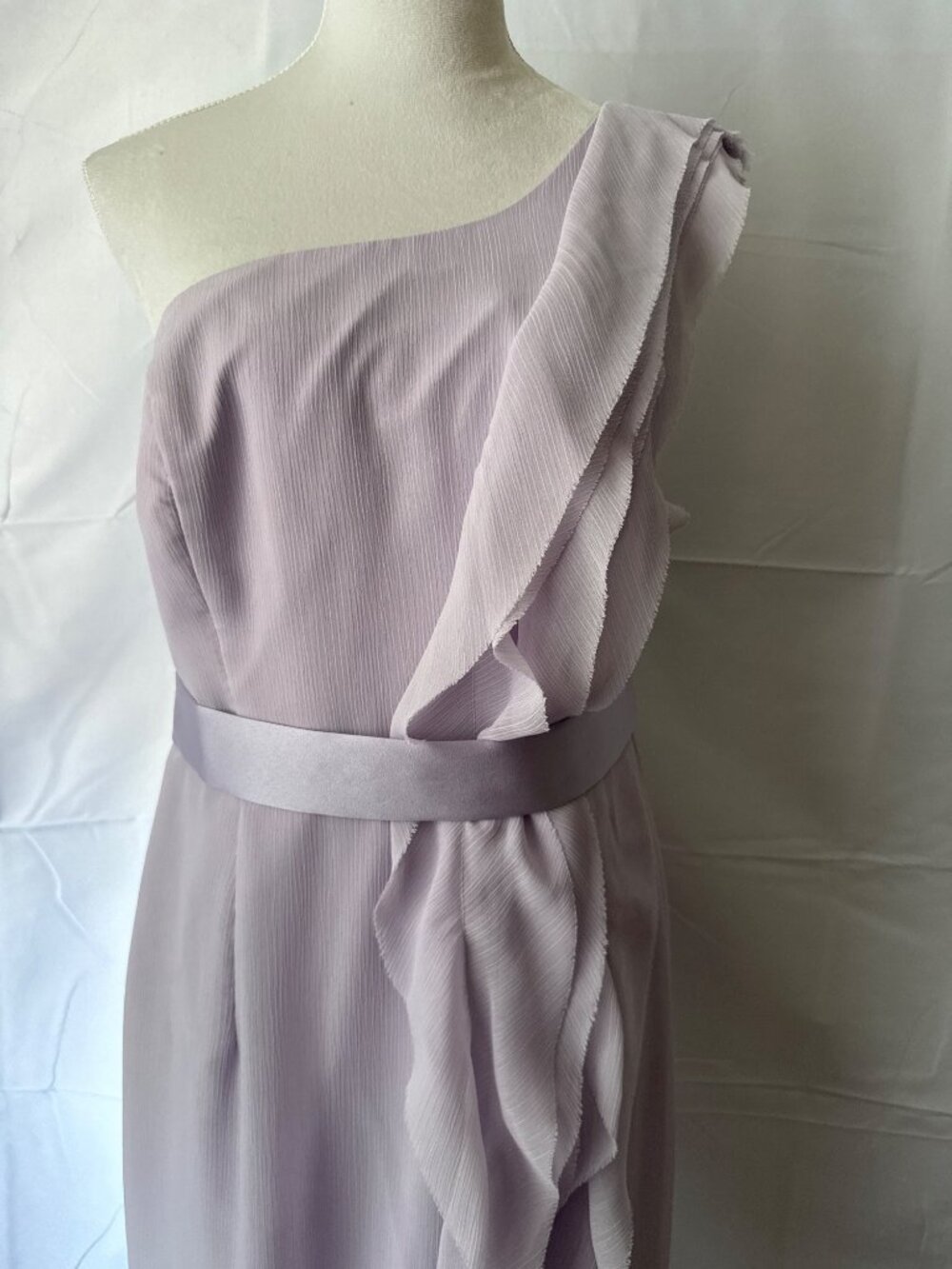 Lavender Ruffled One-Shoulder Flowing Chiffon Cascading Ruffle Front Dress - Picture 8 of 16